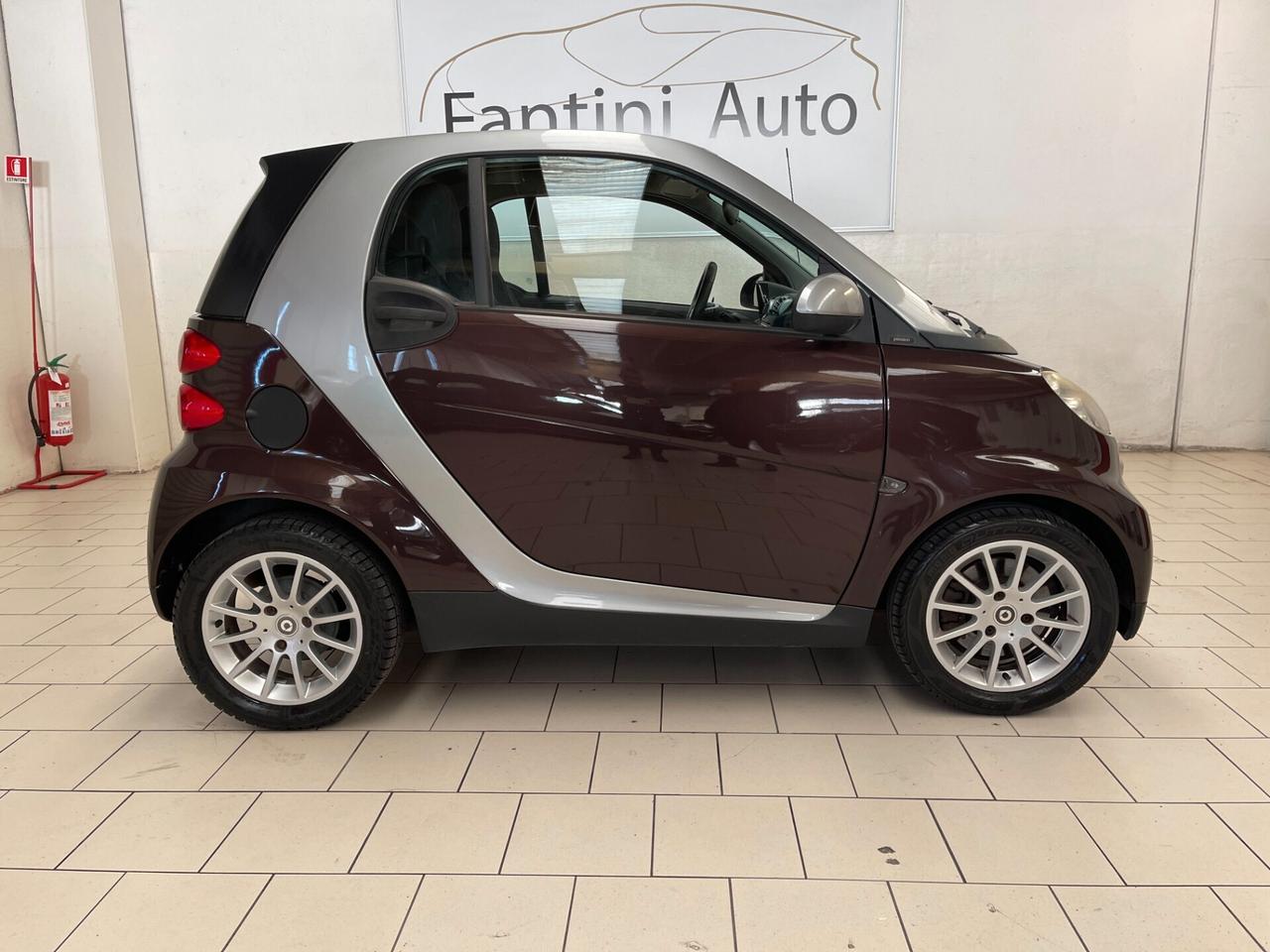 Smart ForTwo Passion 0.8 cdi 54cv-LEGGI SOTTO