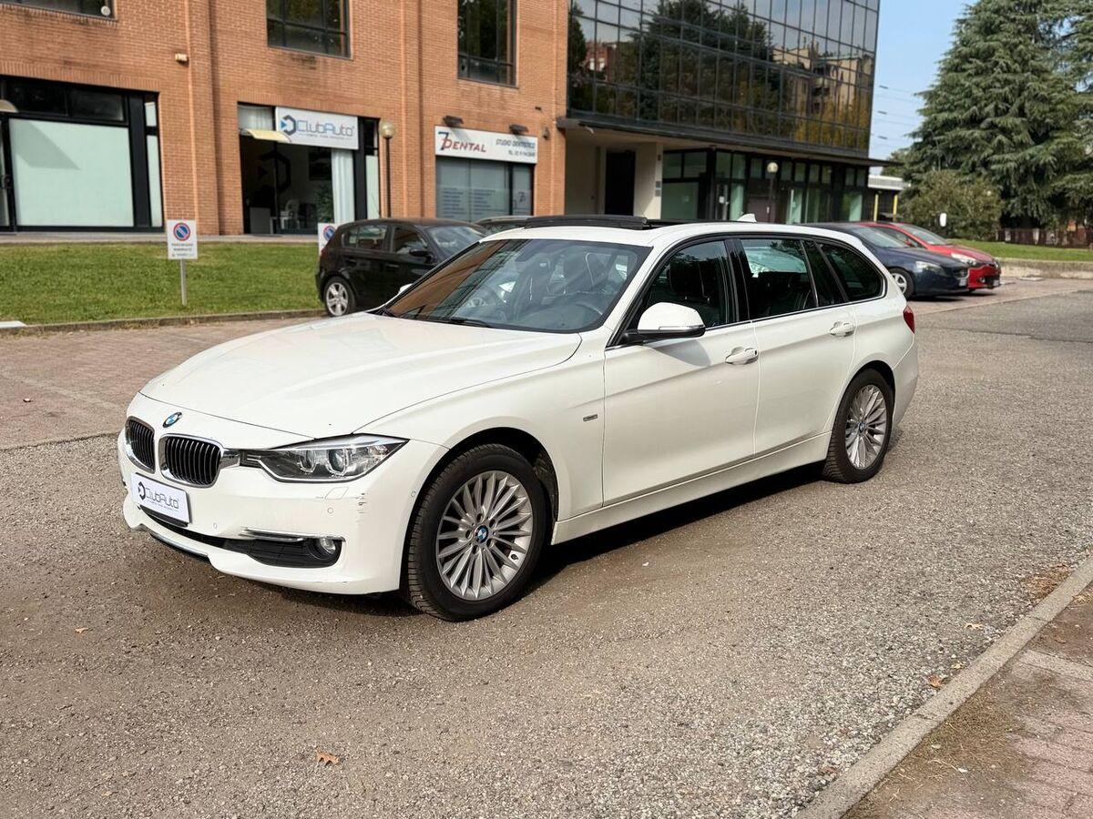 BMW Serie 3 Touring 320d xdrive Luxury navi