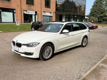 BMW Serie 3 Touring 320d xdrive Luxury navi