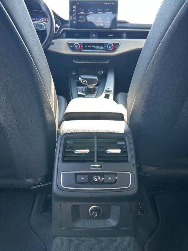 AUDI A4 35 TDI/163 CV S tronic Business Advanced