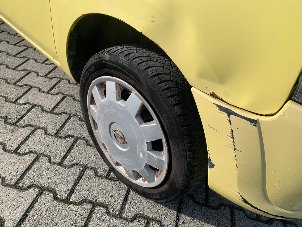 Opel Agila 1.0 12V Club con frizione nuova