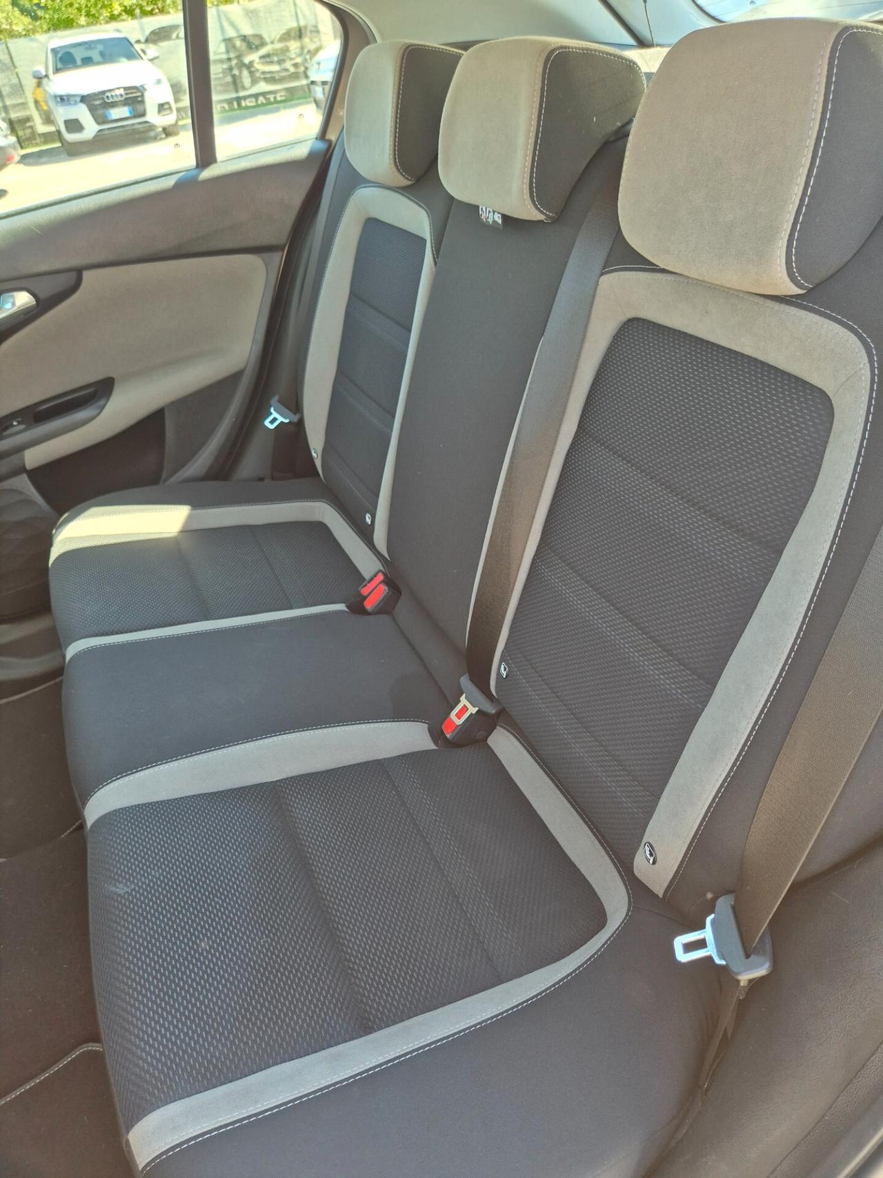 Fiat Tipo 1.6 Mjt S&S 5 porte Lounge 2019