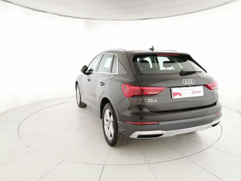 Audi Q3 40 2.0 tdi Business Advanced quattro 200cv s-tronic