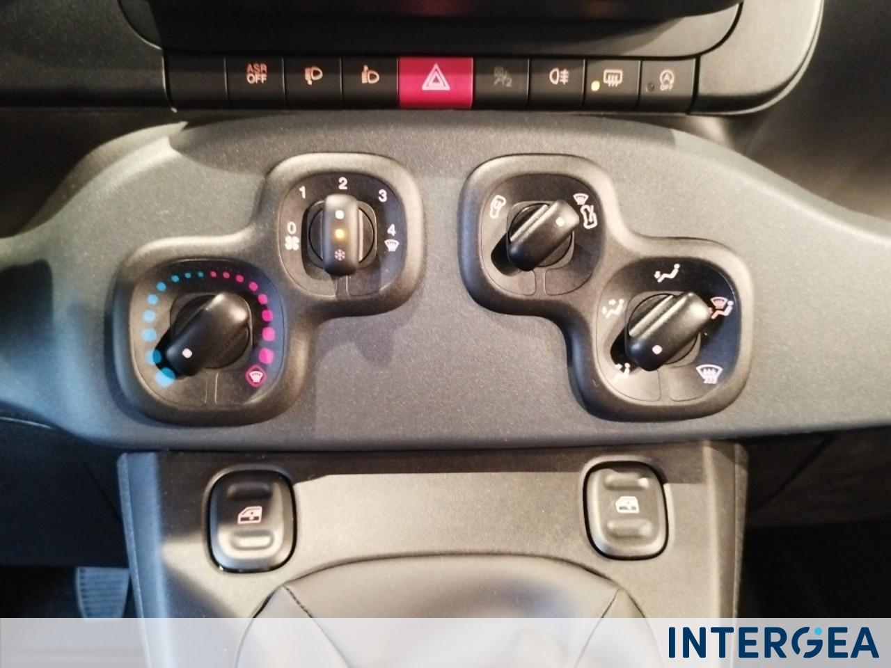 FIAT Pandina 1.0 firefly hybrid s&s 70cv 5p.ti