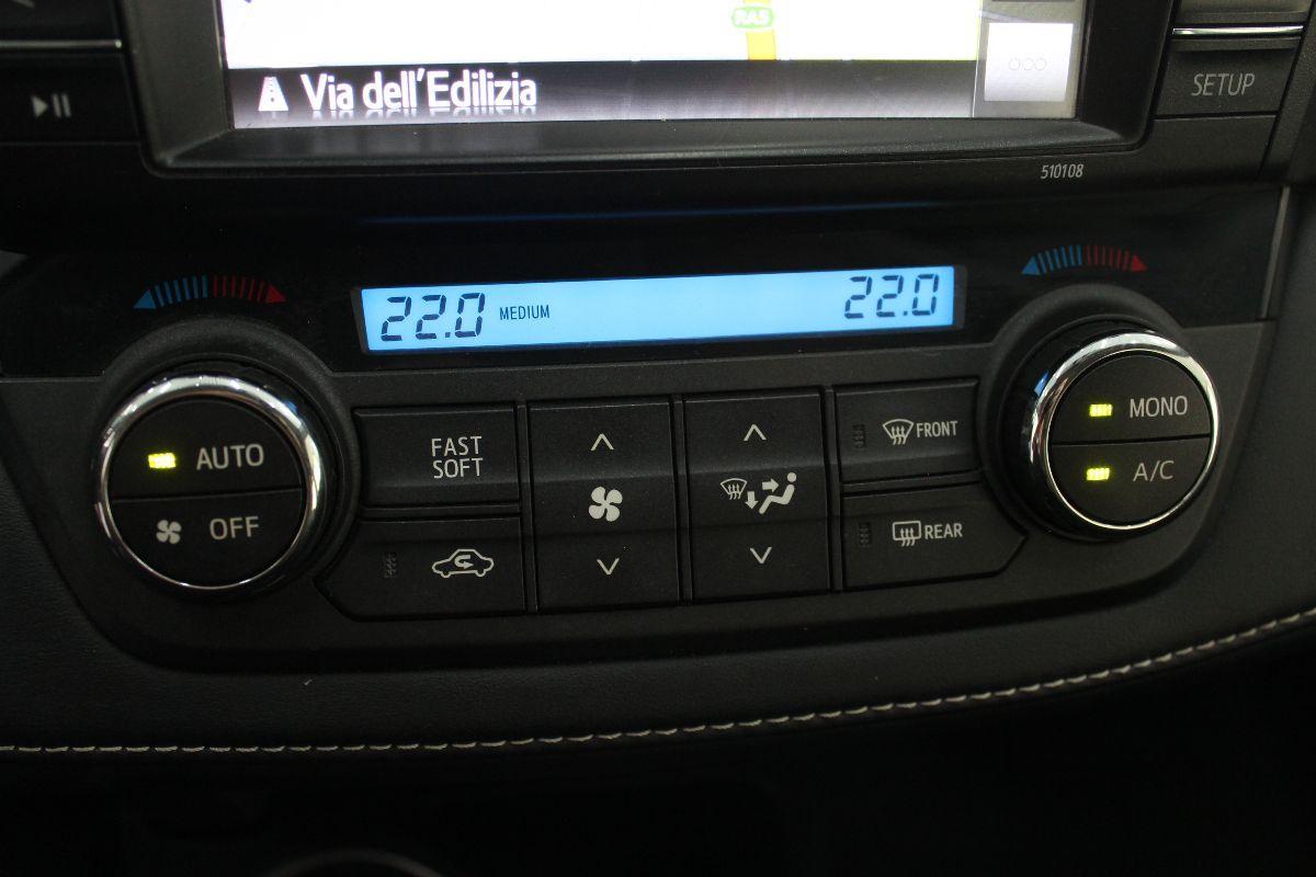 TOYOTA - RAV4 - 2.5 Hybrid 4WD Business