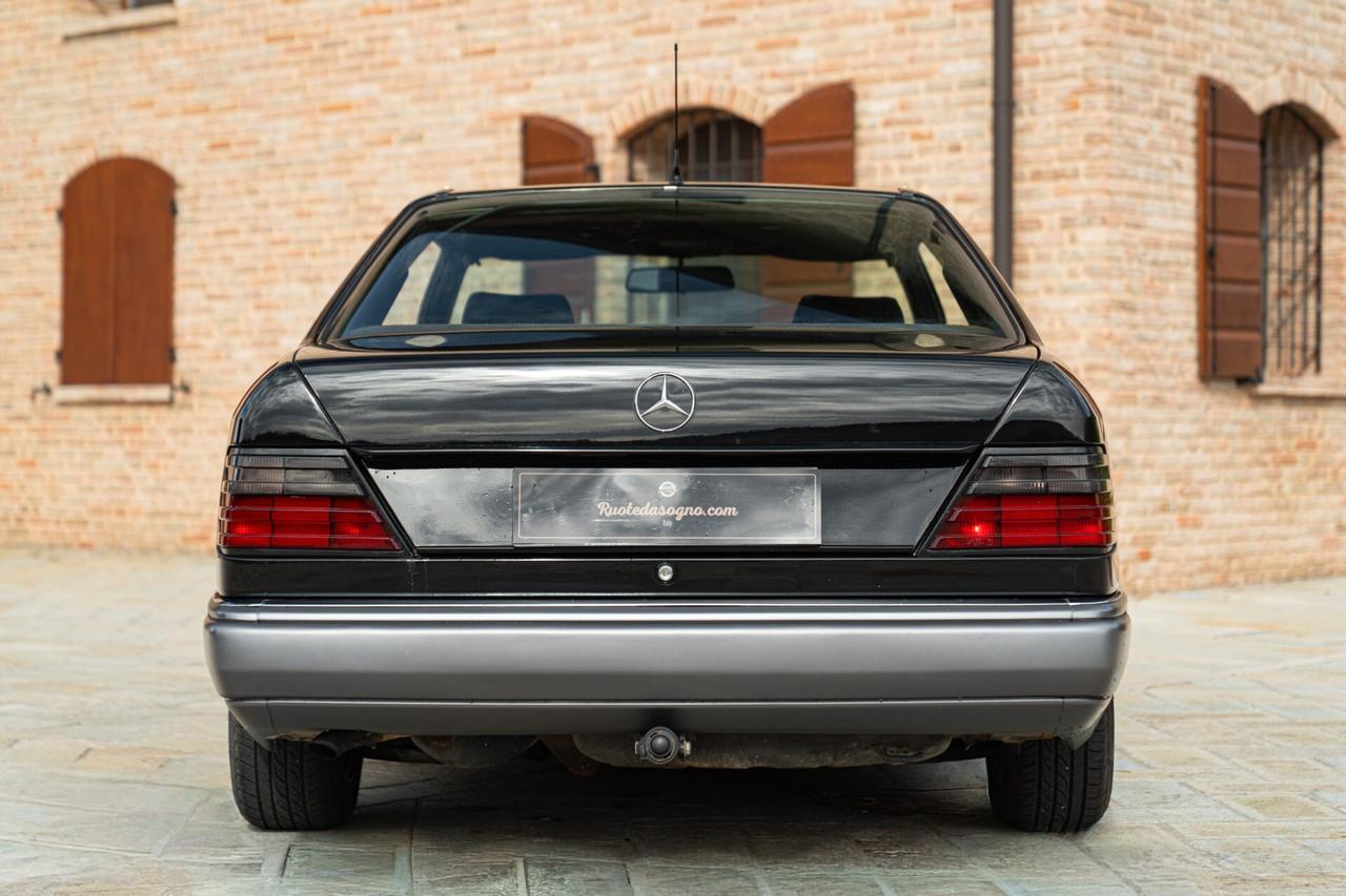Mercedes-benz CE 200 COUPE MER00315