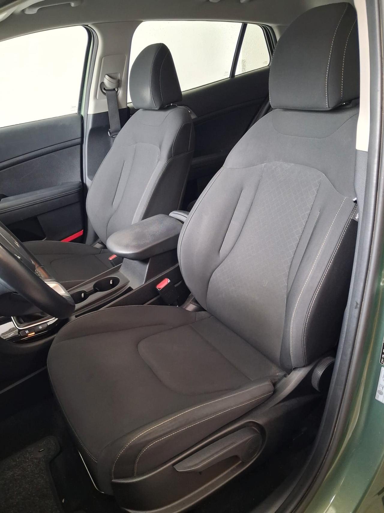 Kia Sportage 1.6 CRDI 136 CV 2WD Mild Hybrid Business Class