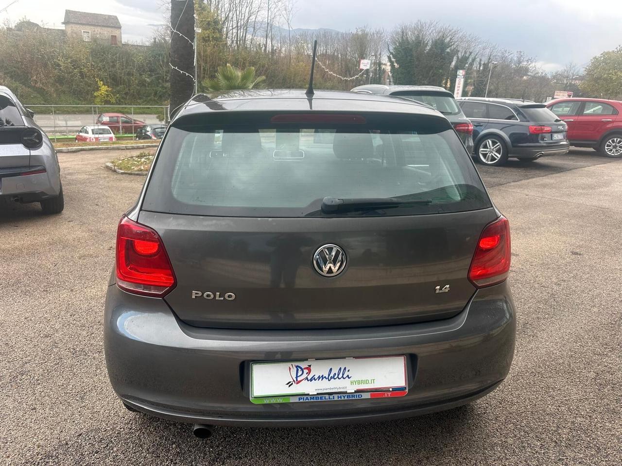 Volkswagen Polo 1.4 5 porte Highline NEOPATENTATI