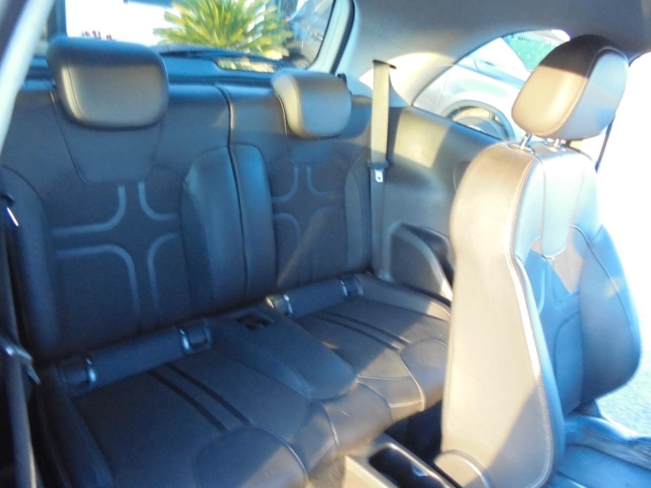 Opel Adam 1.4 87 CV tec GPL