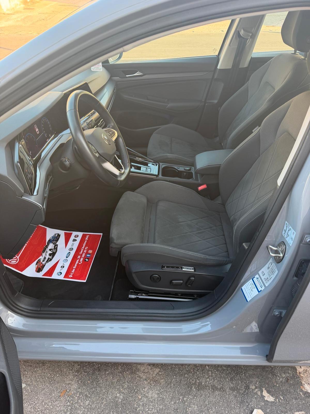 Volkswagen Golf VIII 2020 2.0 tdi Style 115cv dsg