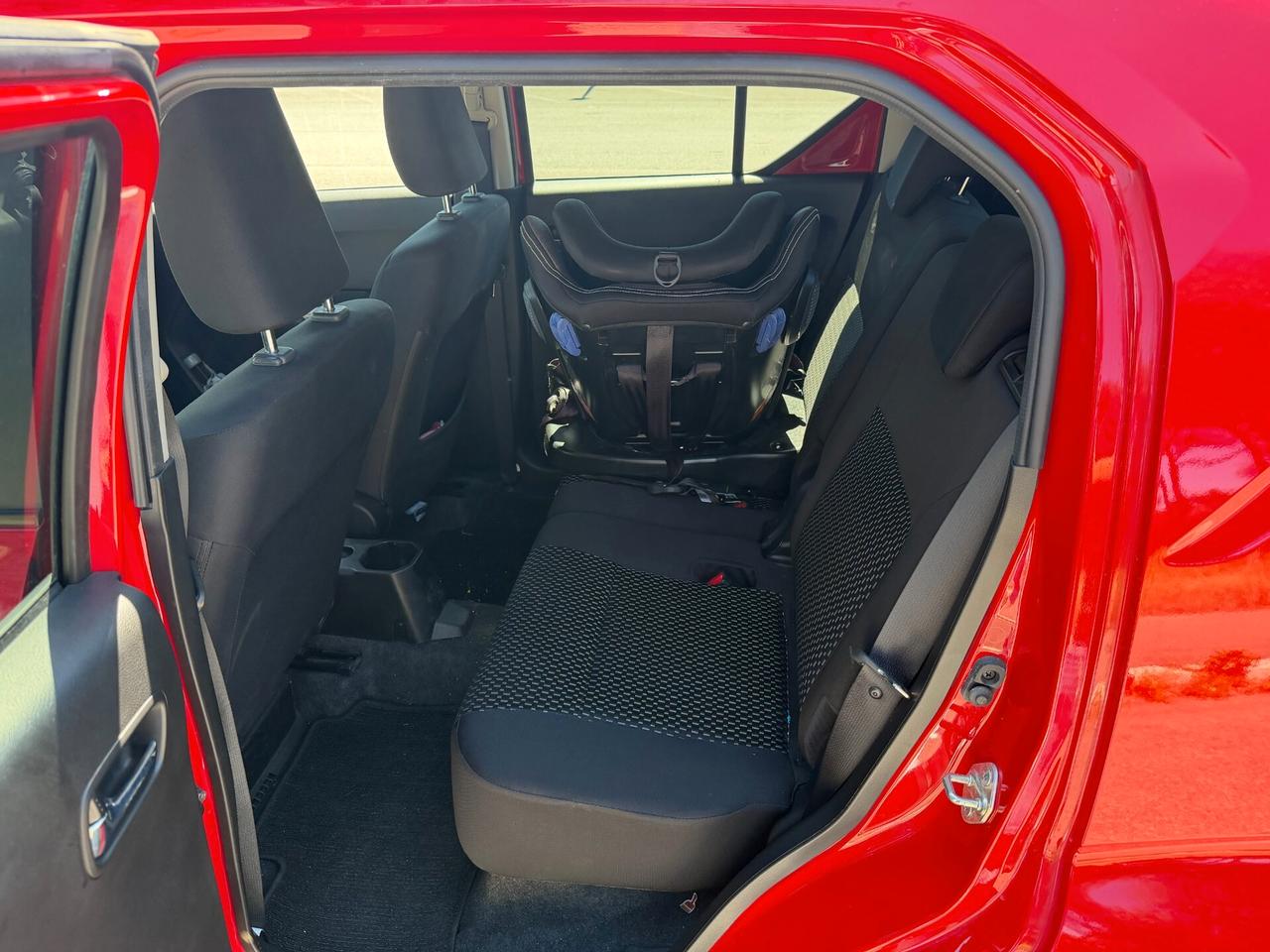 Suzuki Ignis 1.2 Hybrid Top