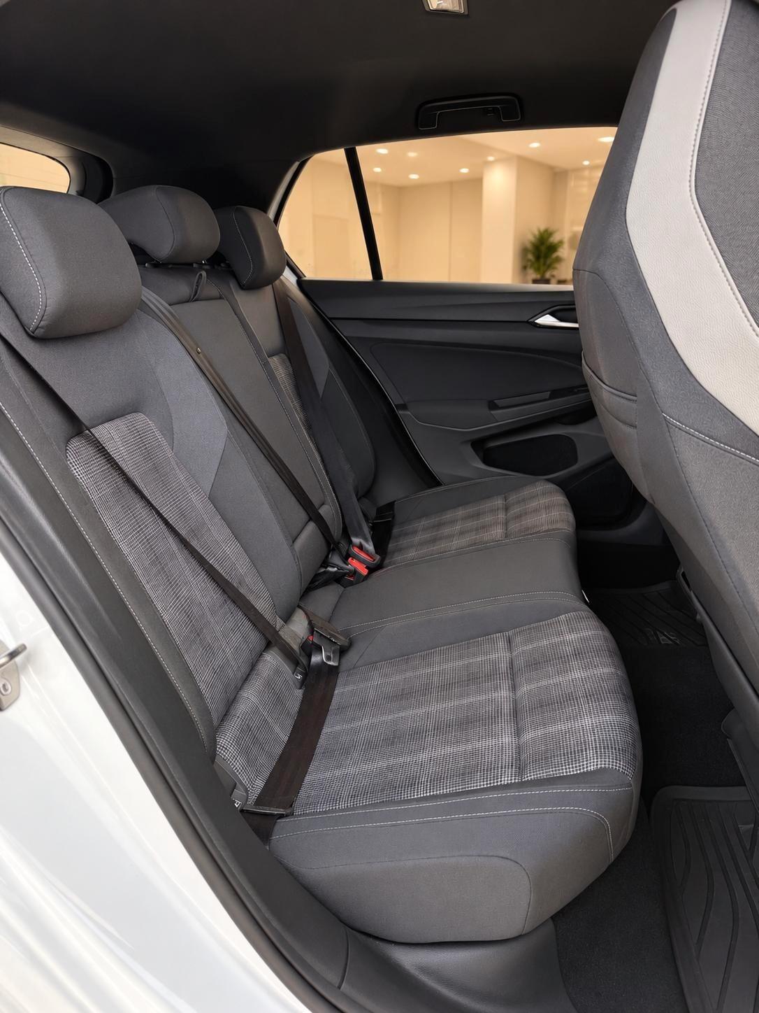 Volkswagen Golf 2.0 TDI DSG GTD