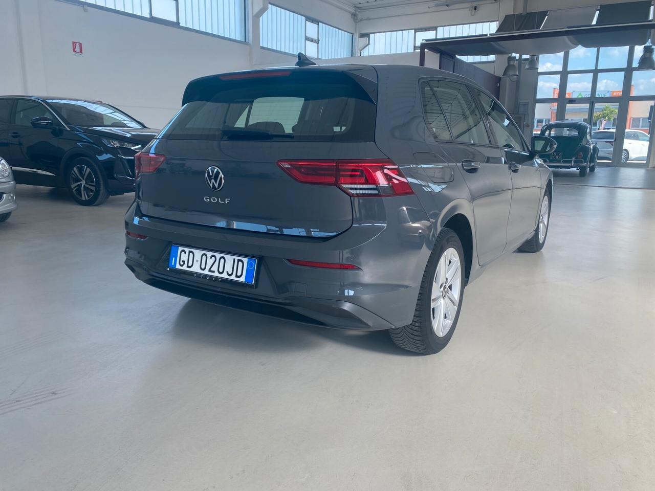Volkswagen Golf 1.5 TGI DSG Life