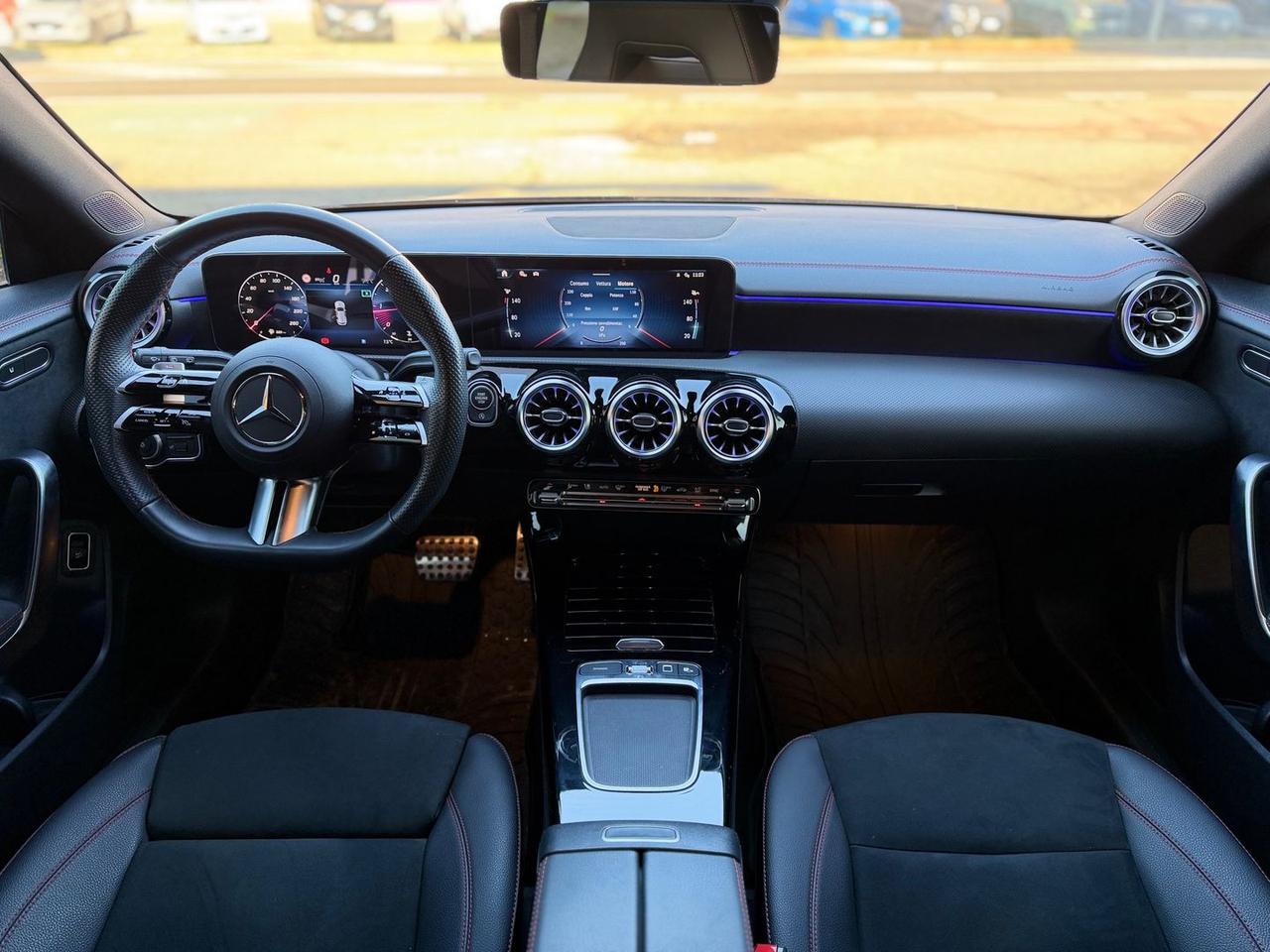 Mercedes-Benz CLA 200 AMG Line Premium Plus #8306