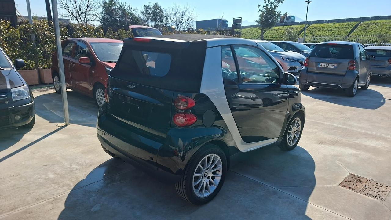 Smart ForTwo 1000 62 kW cabrio passion