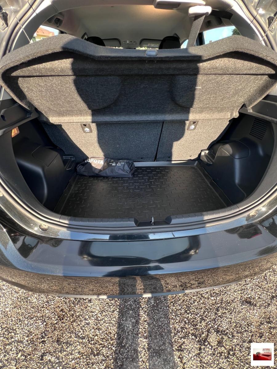 TOYOTA - Yaris - 1.5 Hybrid 5p. Active