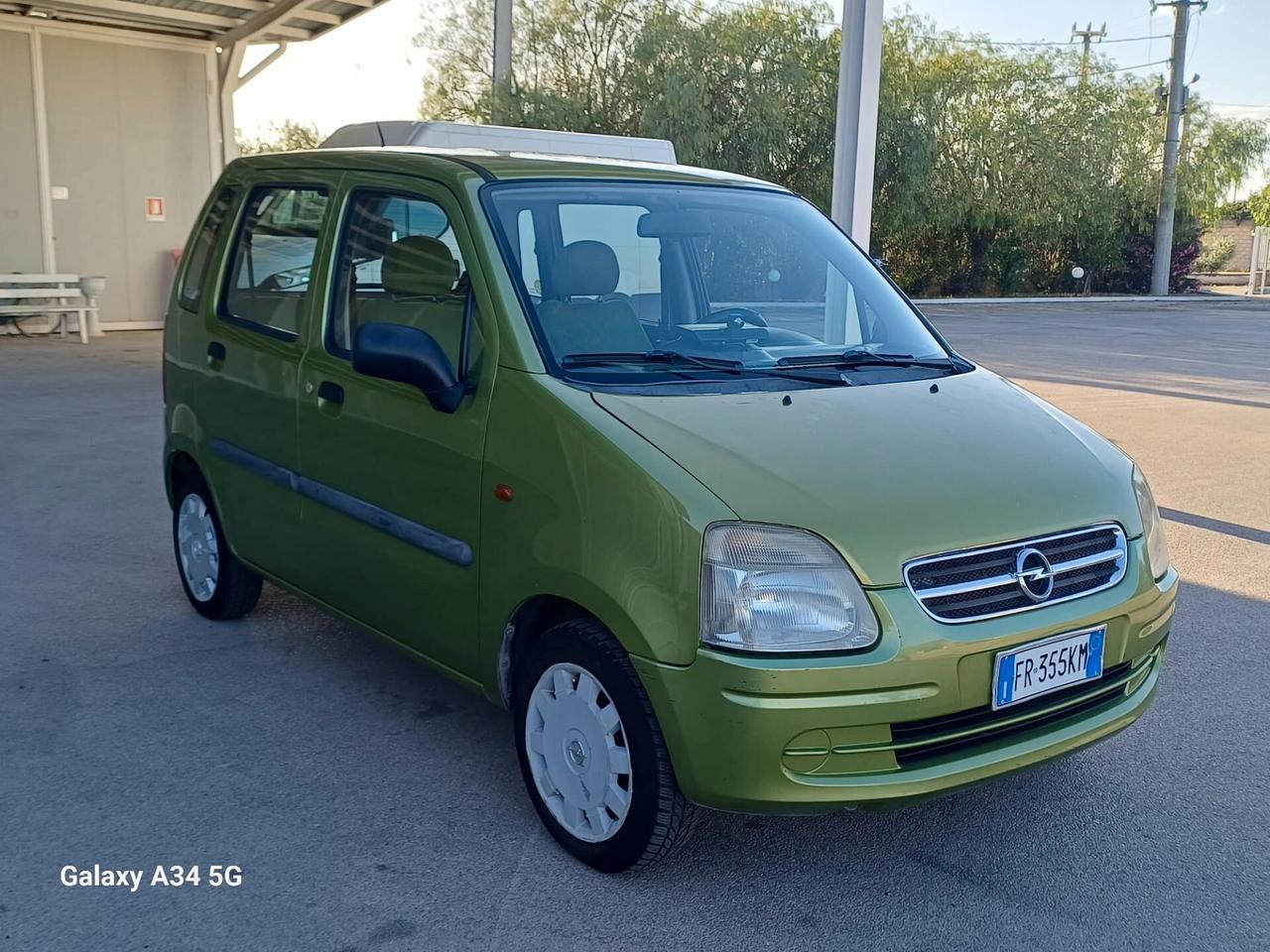 Opel Agila 1.0 12V
