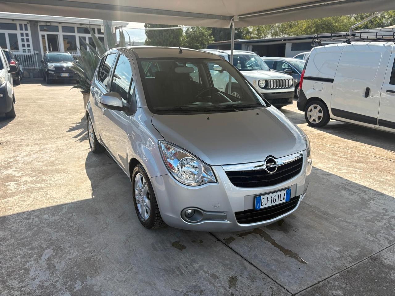 Opel Agila 1.2 16V 94CV Enjoy cambio automatico