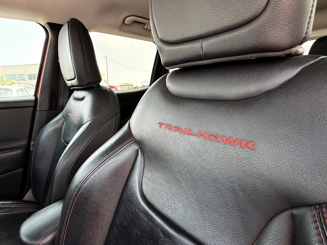 Jeep Renegade 2.0 Mjt 170CV 4WD Active Drive Low Trailhawk