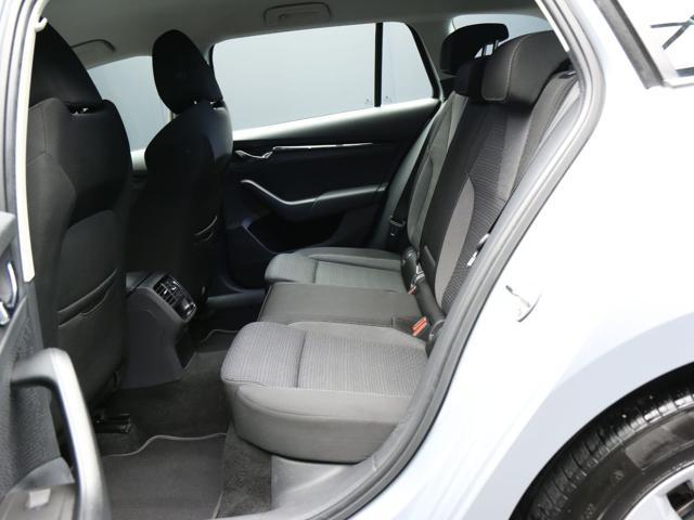 SKODA Octavia 2.0 TDI 116CV DSG Wagon Executive