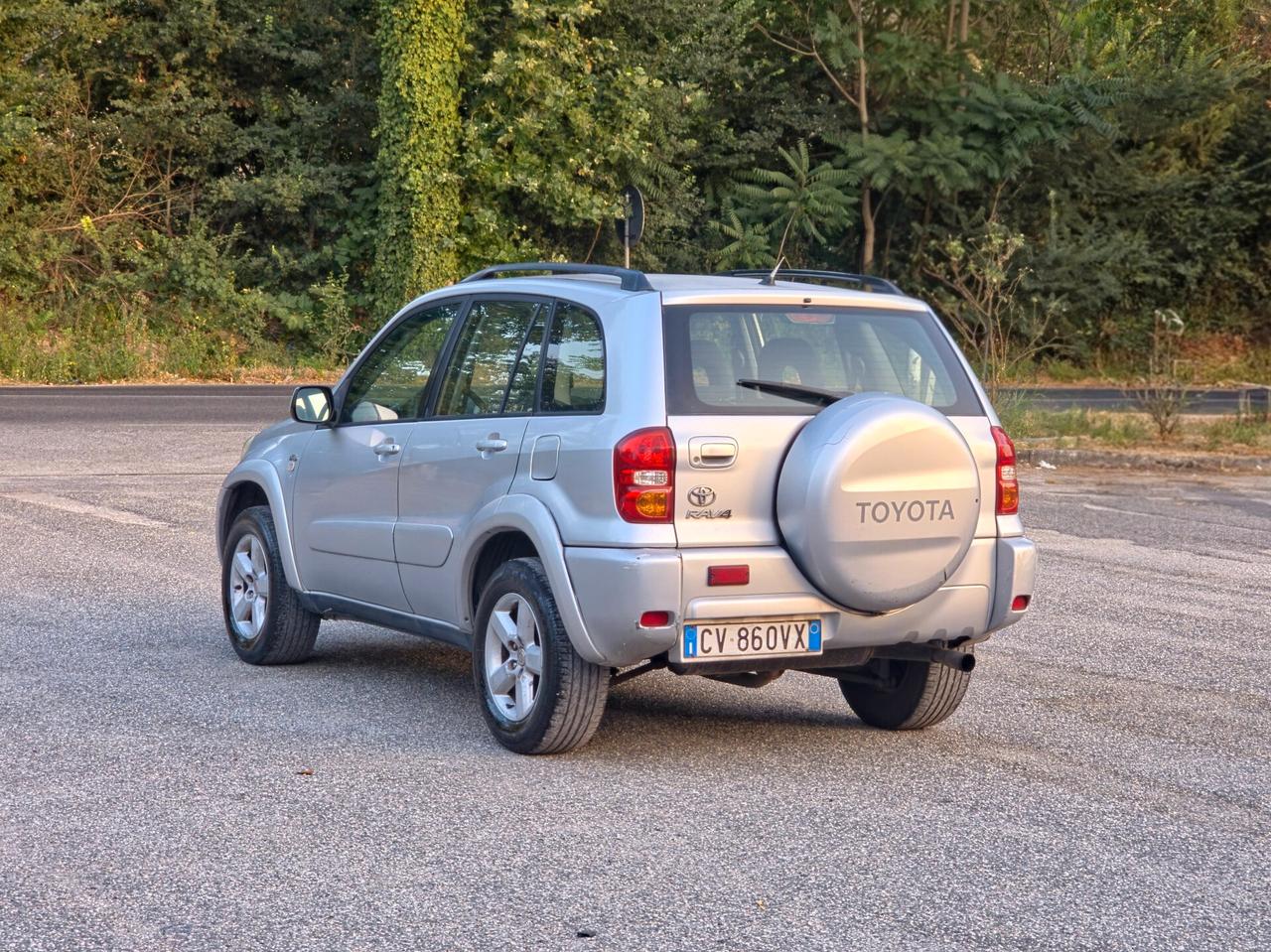 Toyota RAV 4 RAV4 2.0 Tdi D-4D cat 5 porte CV-116 E3 Manuale 4x4 2005