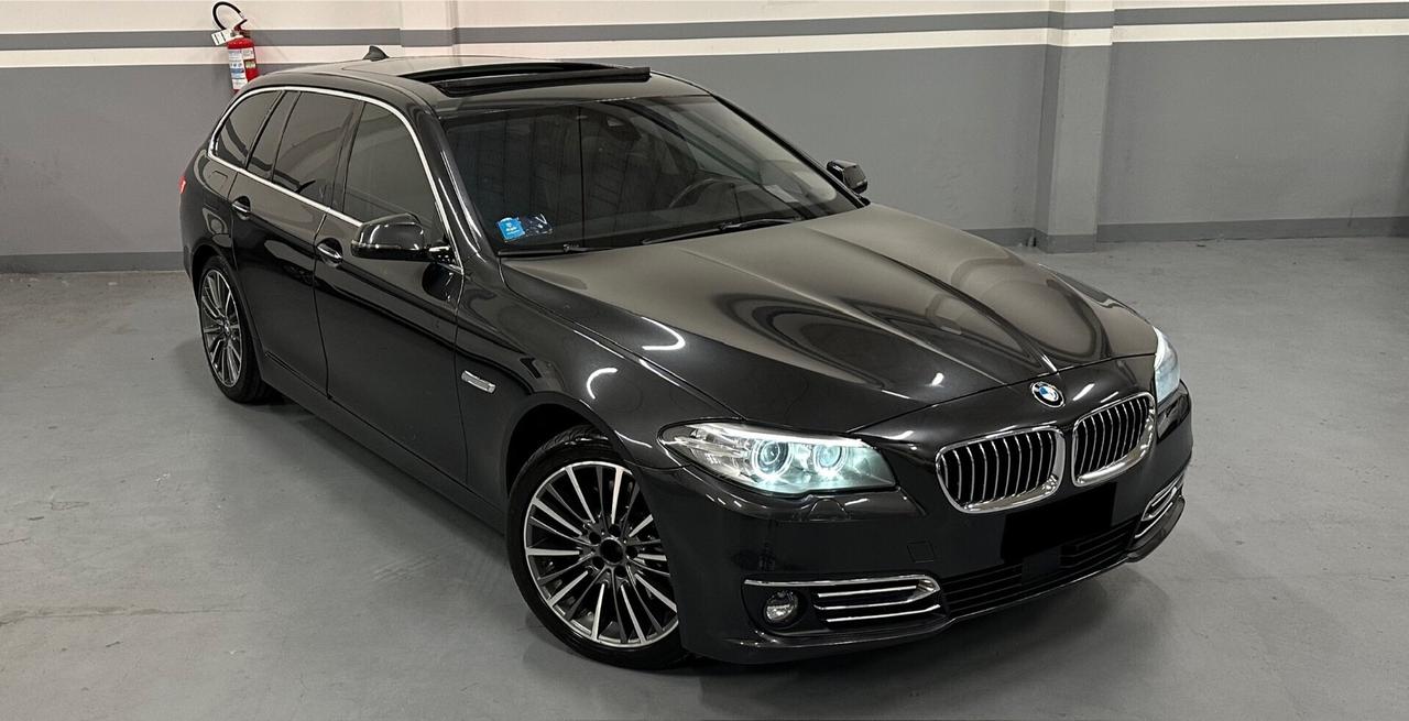 Bmw 530d xDrive 258CV Touring Luxury