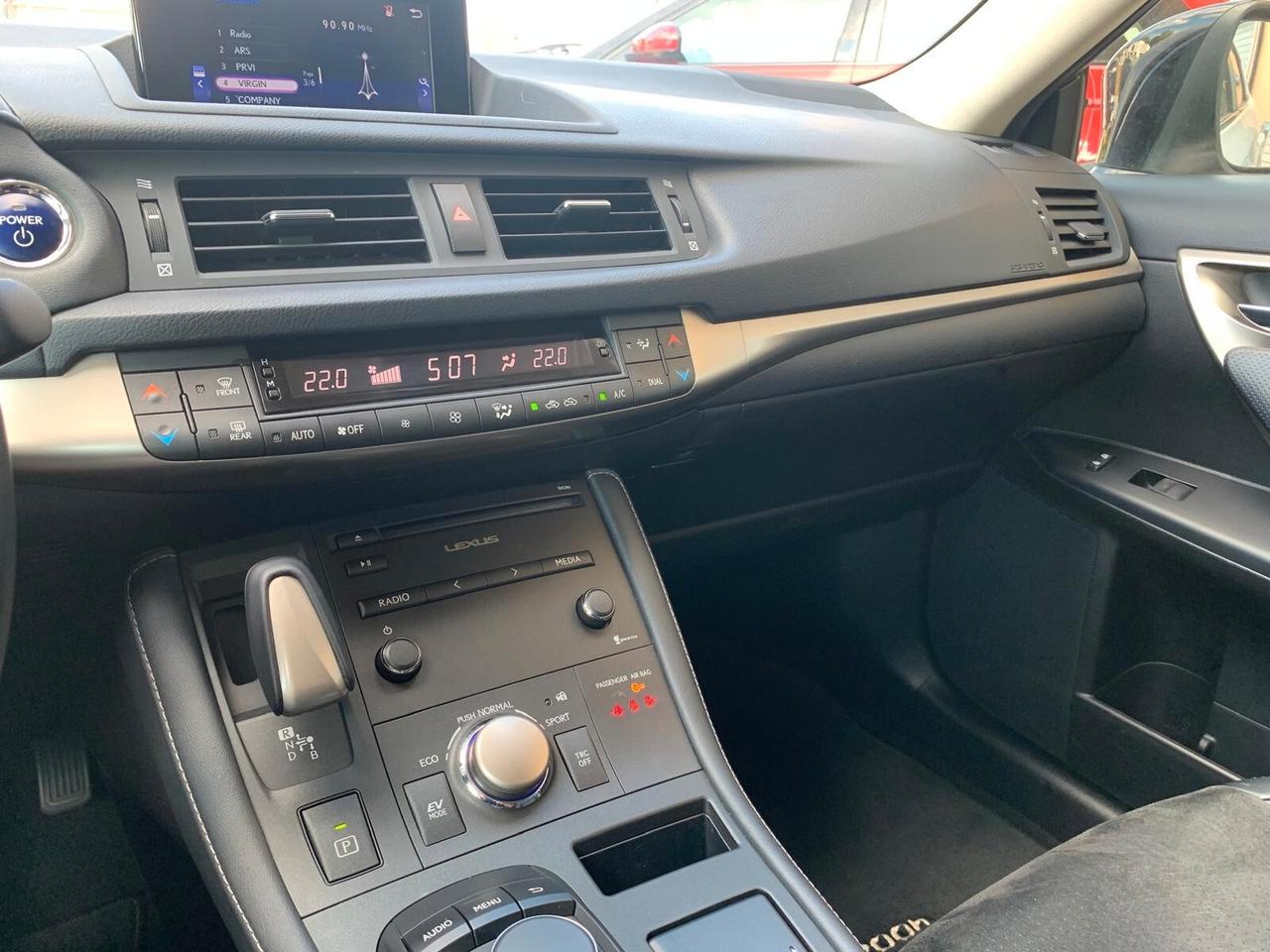 Lexus CT 200h Hybrid Sport Unicoprop. Neopat.