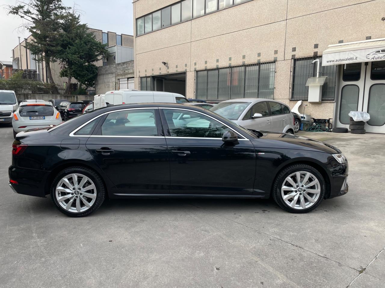 Audi A4 35 TDI S tronic Sport Line