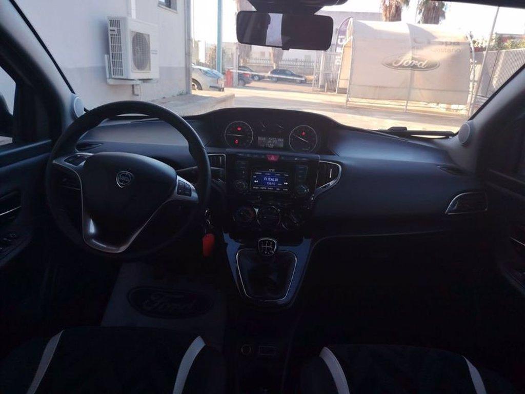 LANCIA Ypsilon 1.2 69 CV 5 porte Gold del 2017