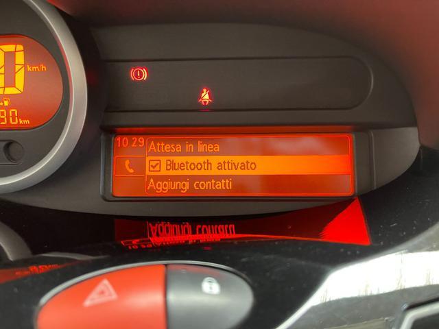 RENAULT Twingo 1.2 16V Live