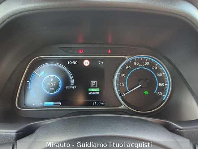 Nissan LEAF N-Connecta 40 kWh