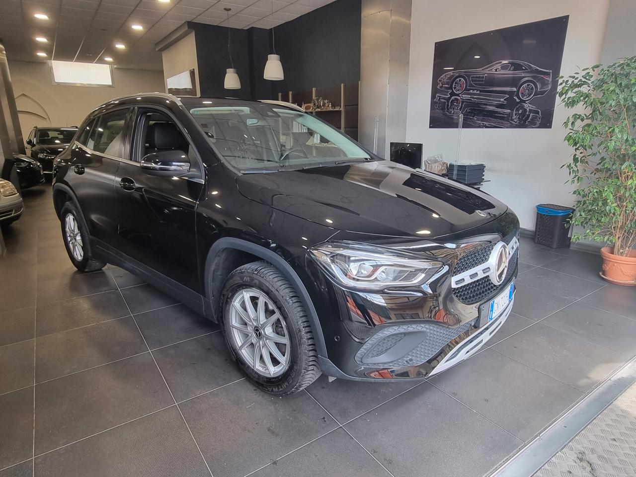 Mercedes-benz GLA 180 d Automatic Business