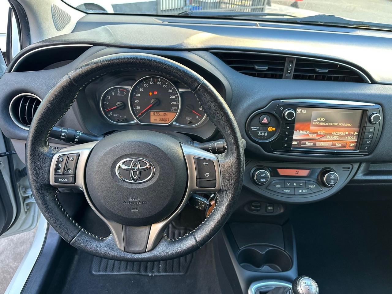 Toyota Yaris 1.4 D-4D 5 porte Lounge