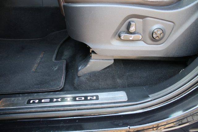 SSANGYONG REXTON 2.2 4WD Icon 8 A/T