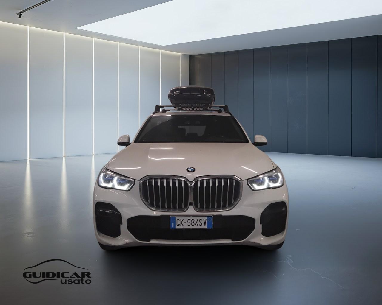 BMW X5 G05 2018 - X5 xdrive40d mhev 48V Msport auto 7p.ti