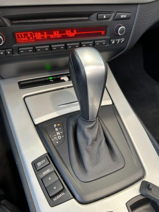 BMW Z4 sDrive23i Automatica - 18" - Pelle nera