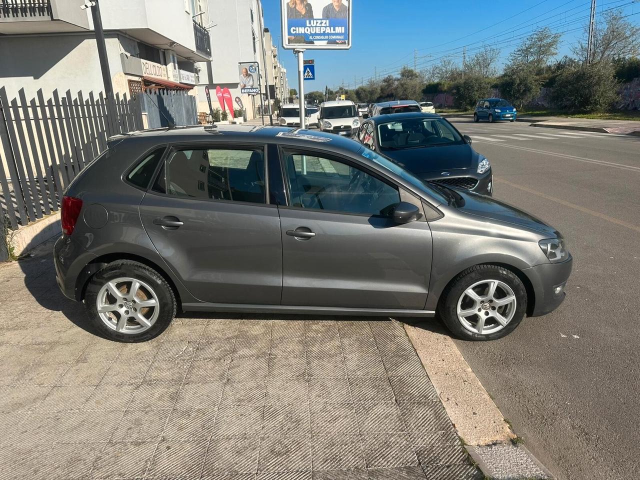 Volkswagen Polo 1.4 5 porte Highline