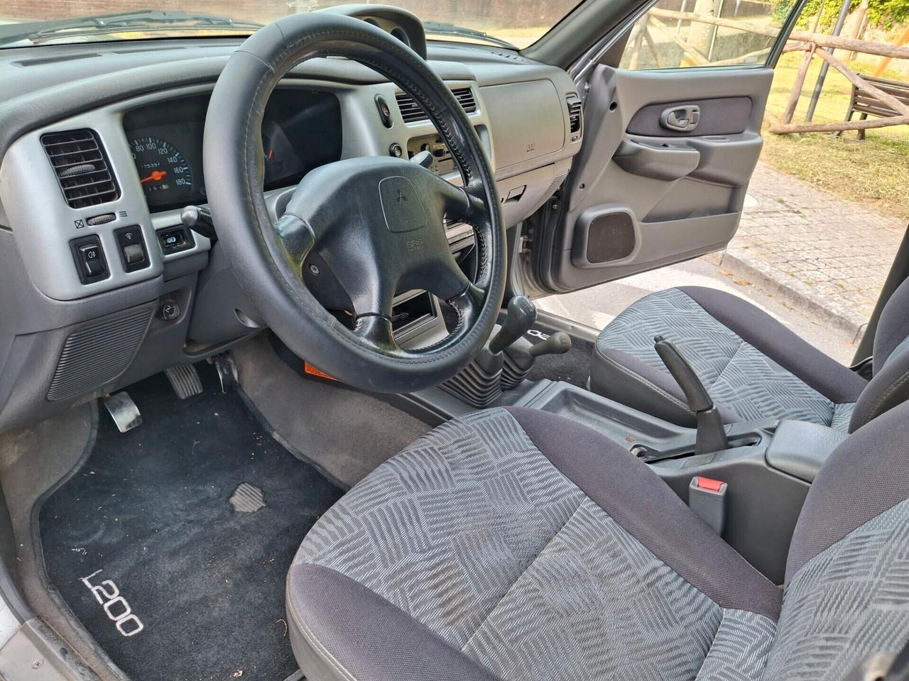 Mitsubishi L200 2.5 TDI 4WD Double Cab Pup. GLS Air
