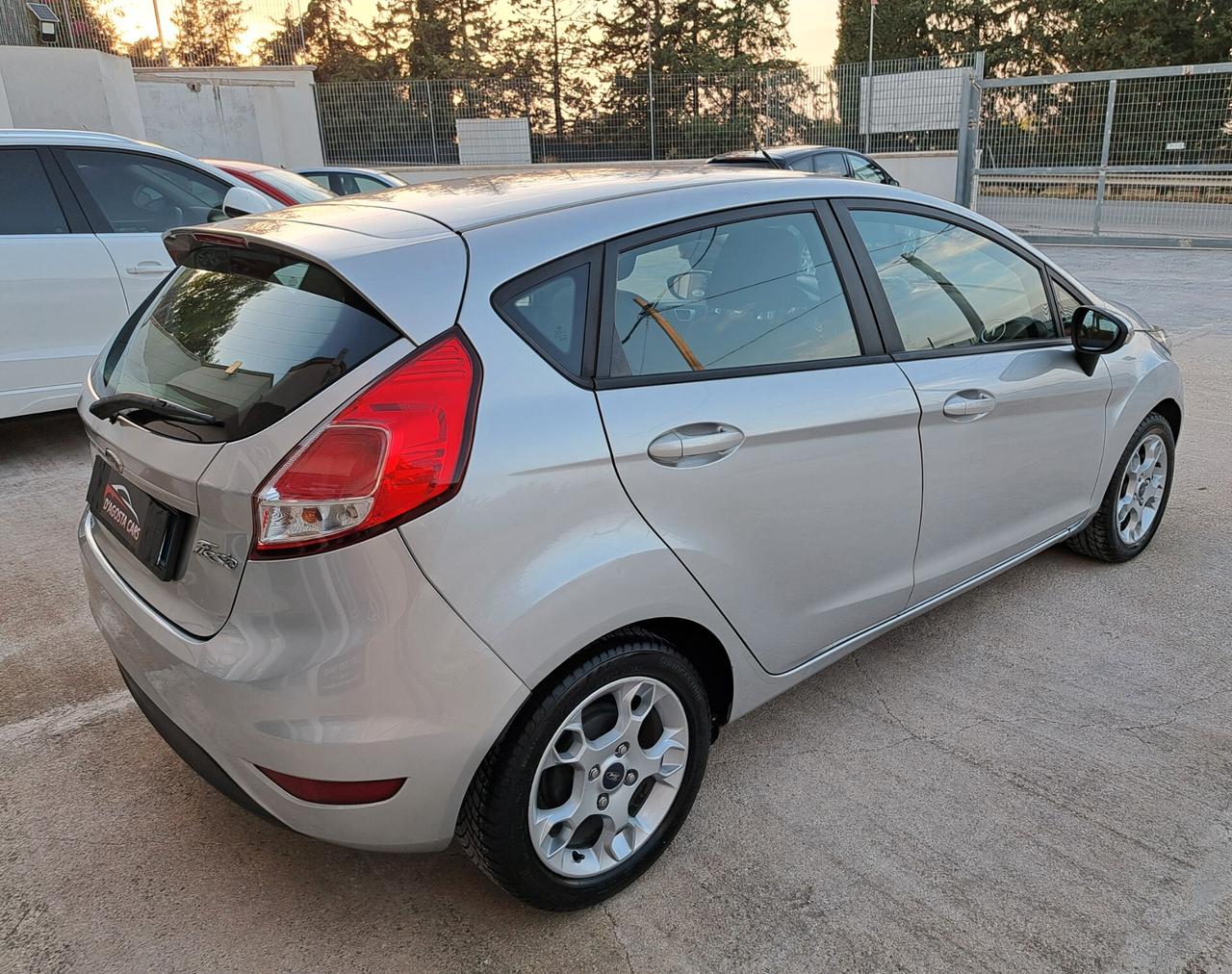 Ford Fiesta 1.5 TDCi 75CV 5 porte Titanium