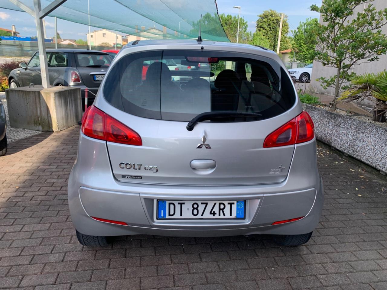 Mitsubishi Colt 1.1 12V 3p. Insport