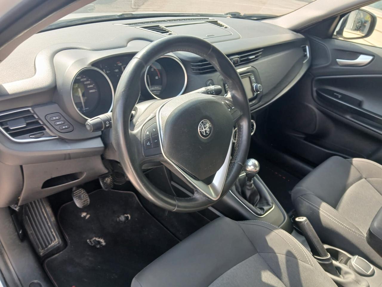 Alfa Romeo Giulietta 1.6 JTDm 120 CV Super NEOPATENTATI