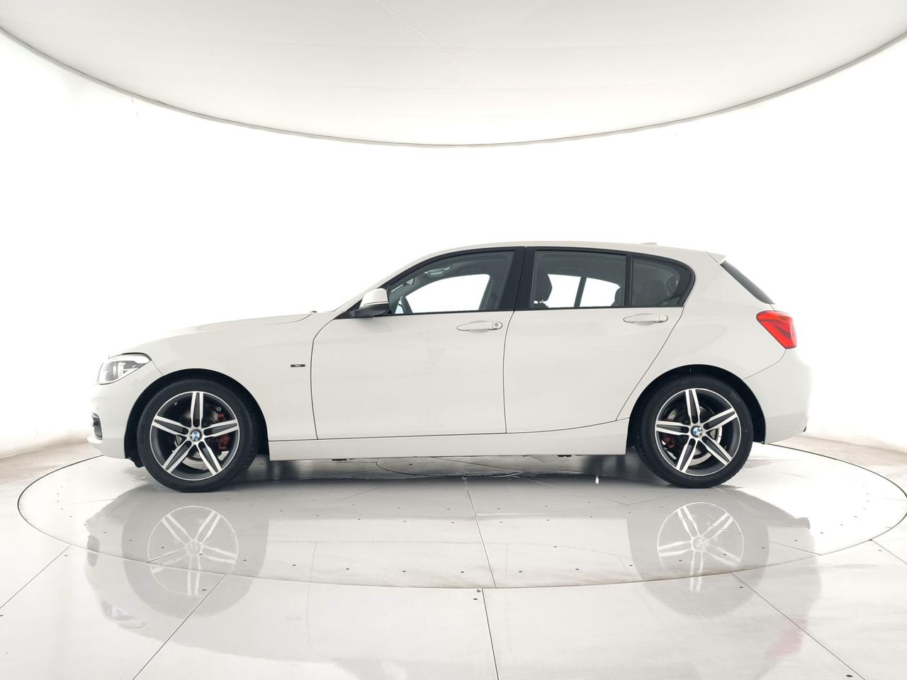 BMW 118d Sport 5p auto LED+C17"