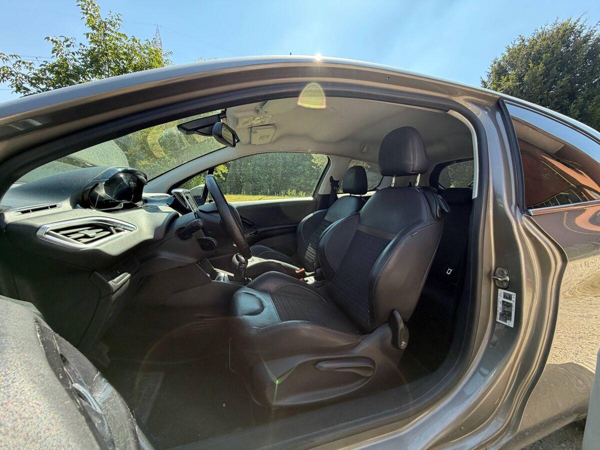 Peugeot 208 208 1.4 vti 16v Active 3p