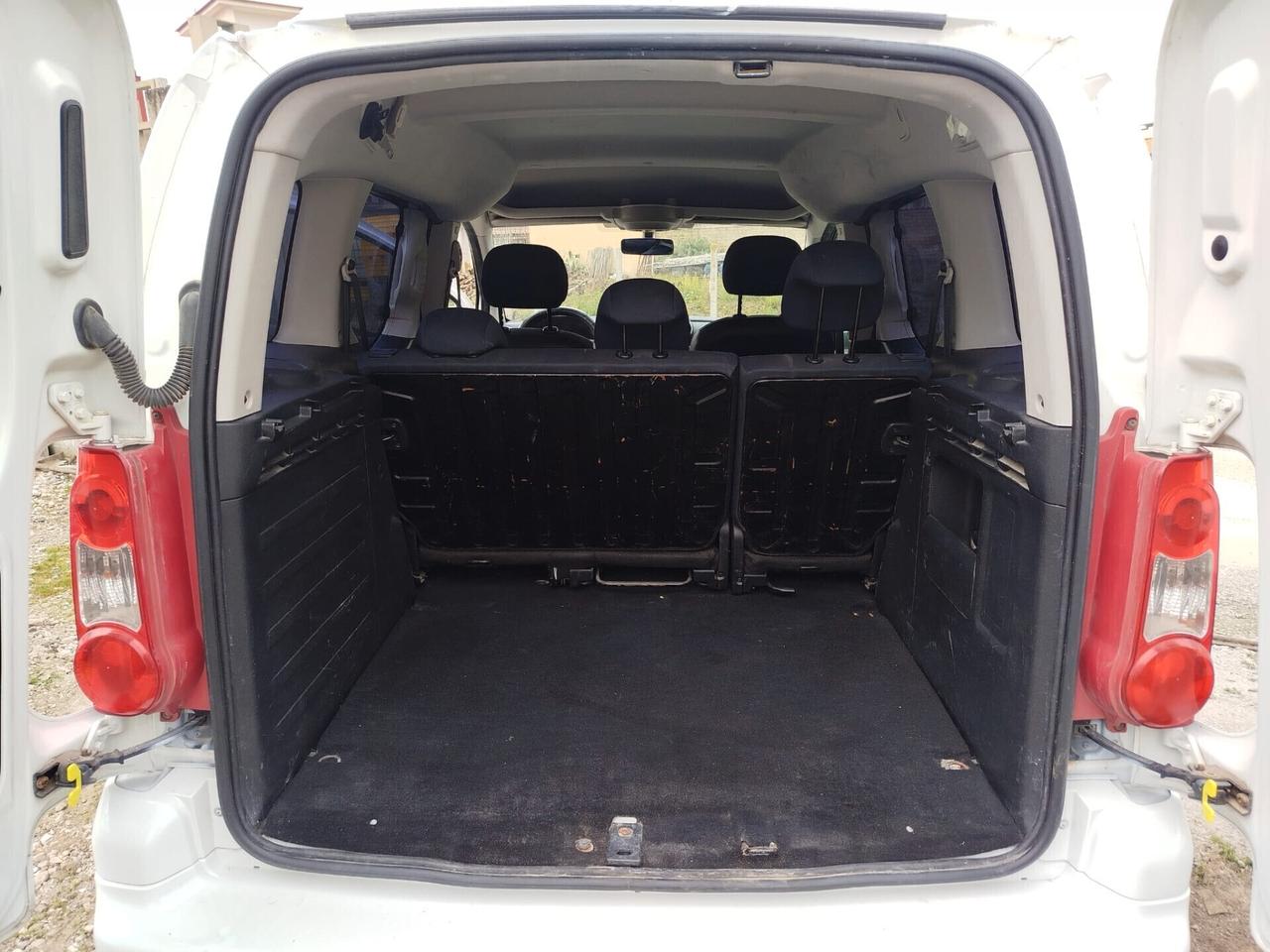 AUTOCARRO COMPRESO IVA