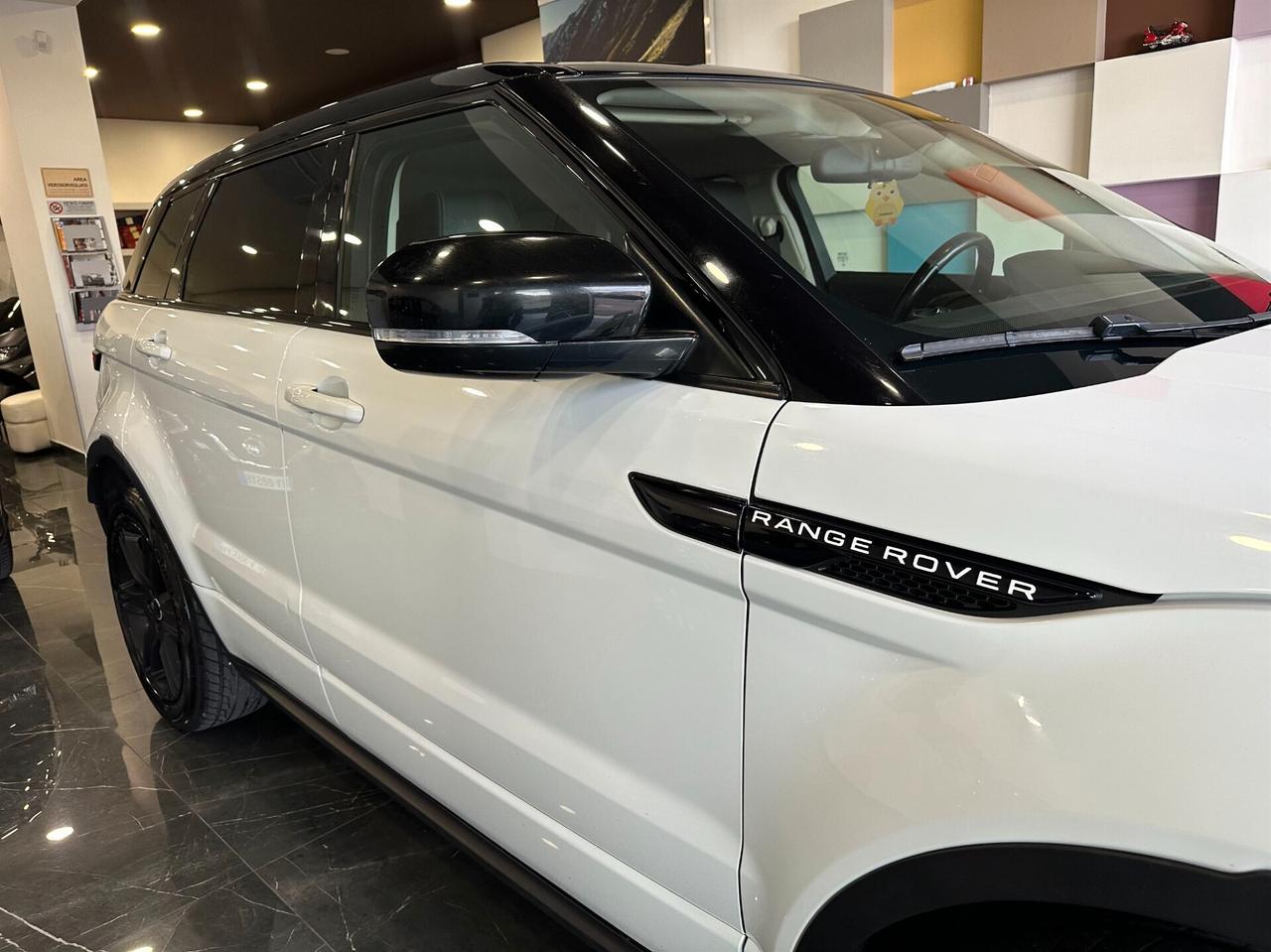 Land Rover Range Evoque 2.2 TD4 5p. Dynamic