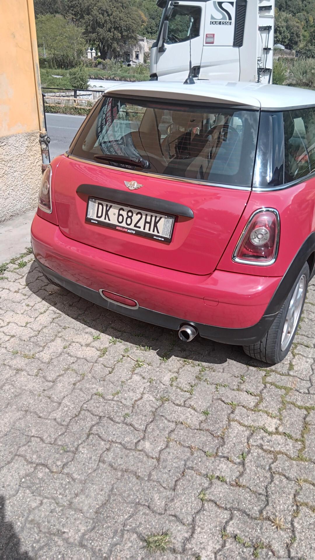 Mini 1.4 16V One Chili