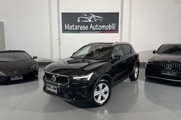 Volvo XC40 B3 MILD HYBRID CORE auto 2.0cc 163cv CarPlay Finanziabile