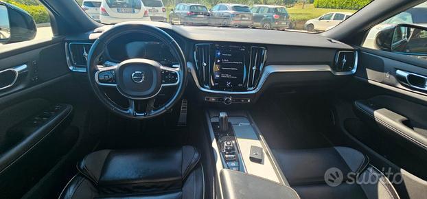 Volvo v60 (2018-->) - 2021