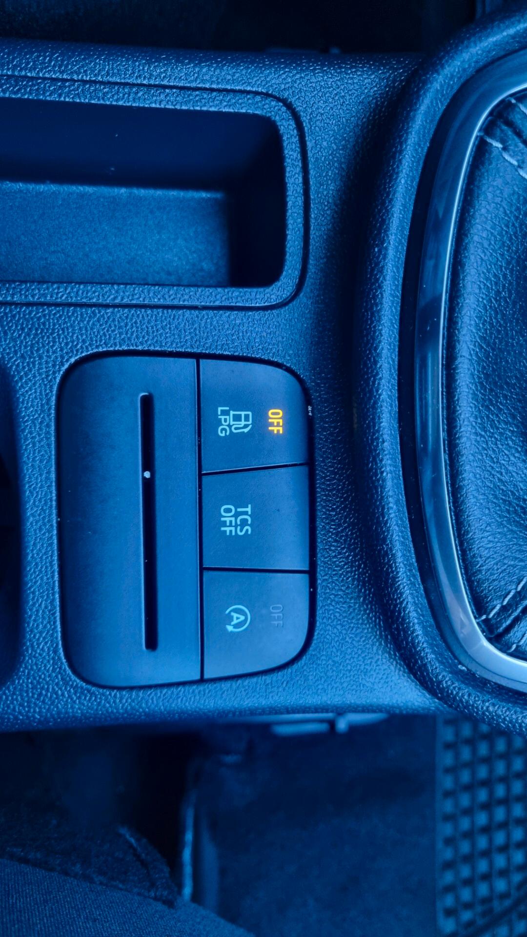 Ford Fiesta 1.1 75 CV GPL 5 porte Titanium