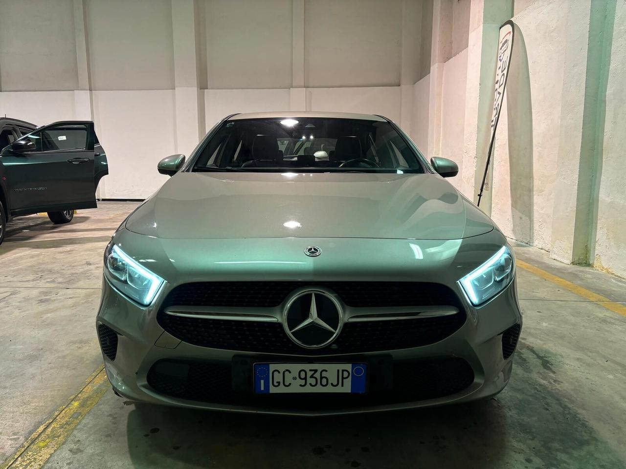 Mercedes-benz A 180 d Automatic Business Extra